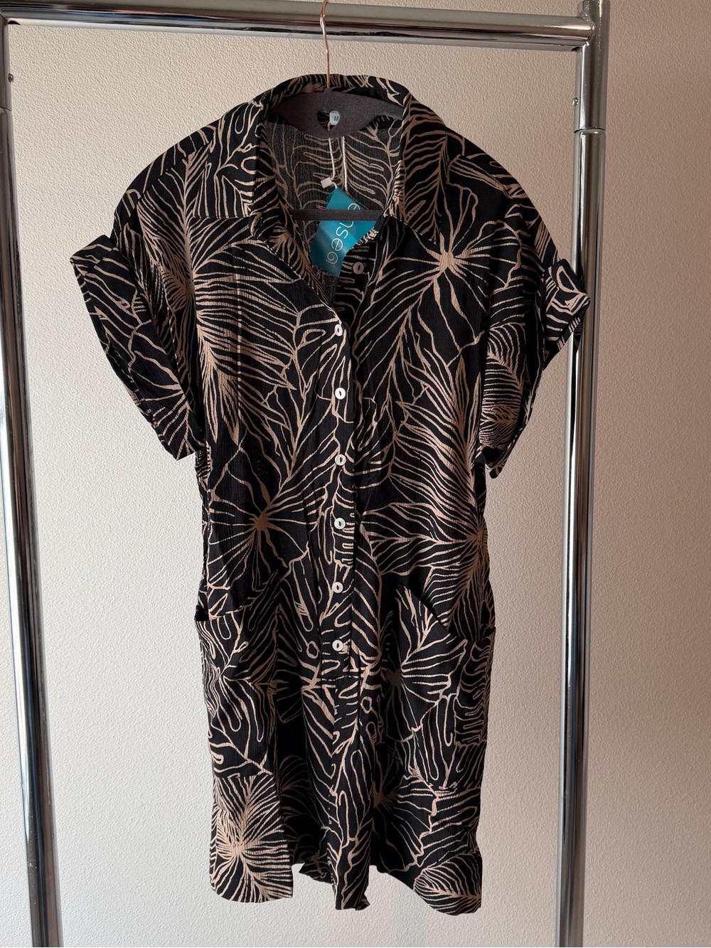 Sense Boutique brand Size Medium Button-Up Romper Tropical Black and Beige NWT